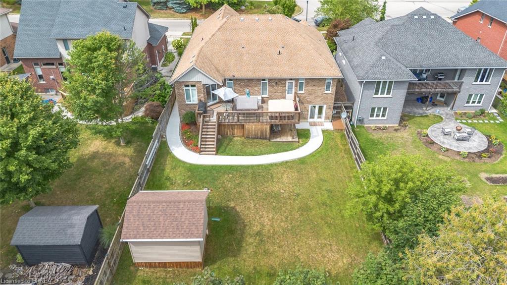 424 Lakeview Drive, Woodstock, ON - Outdoor