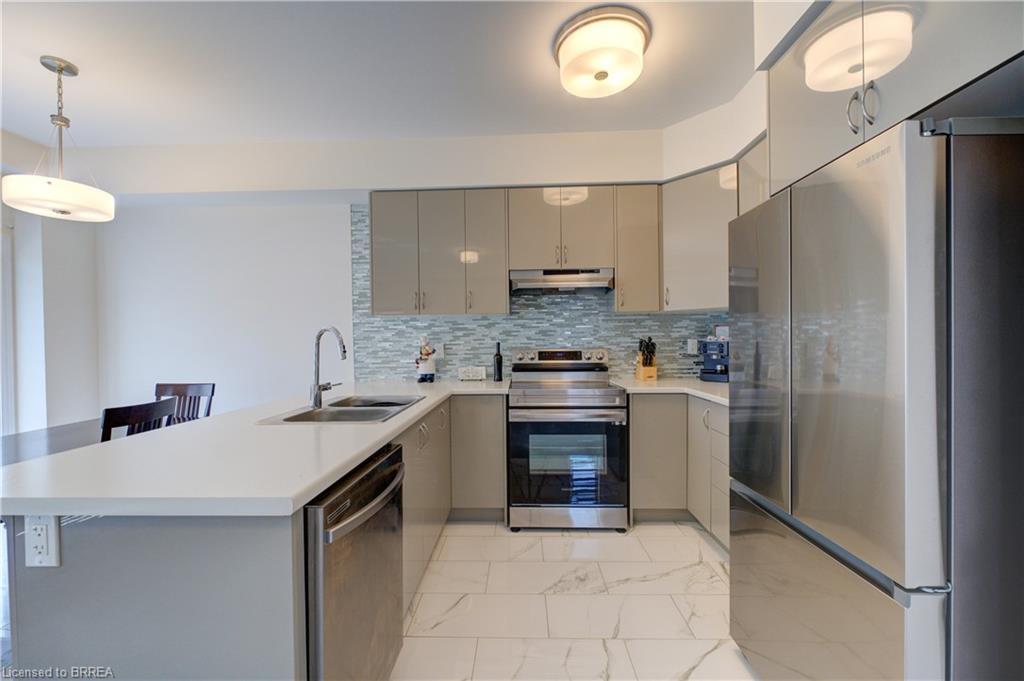 2 Copeman Avenue, Brantford, ON - Indoor Photo Showing Kitchen With Double Sink With Upgraded Kitchen