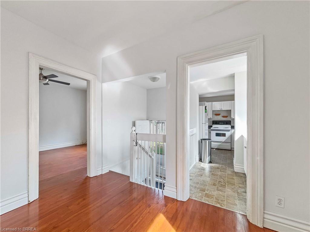 86 Arthur Street, Brantford, ON - Indoor Photo Showing Other Room