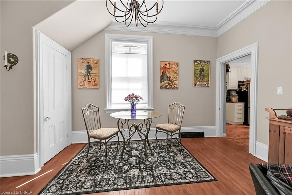 40 Locke Street S, Hamilton, ON - Indoor