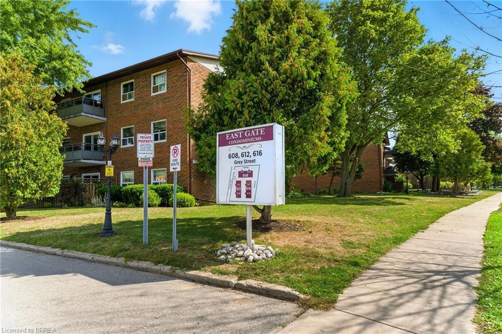 7-612 Grey Street, Brantford, ON - Outdoor