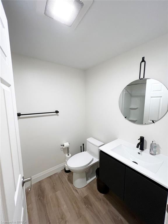 19-B Creeden Street, Paris, ON - Indoor Photo Showing Bathroom