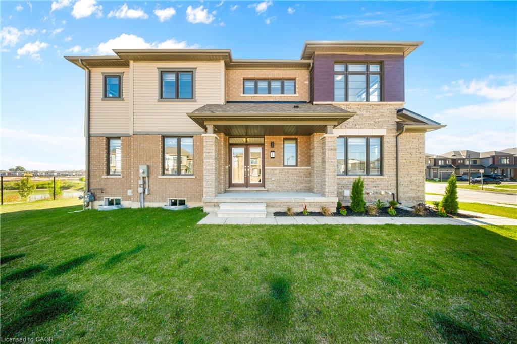 1 Bee Crescent, Brantford, ON - Outdoor