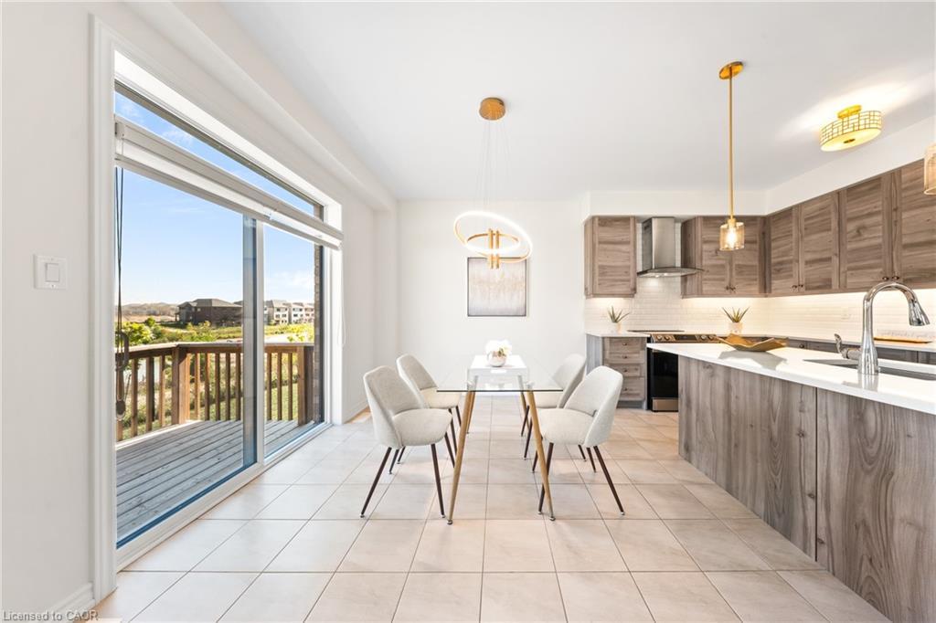 1 Bee Crescent, Brantford, ON - Indoor