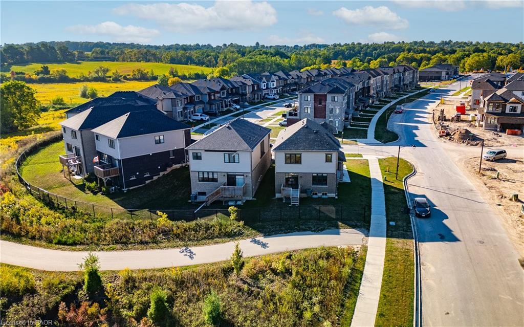 1 Bee Crescent, Brantford, ON - Outdoor With View