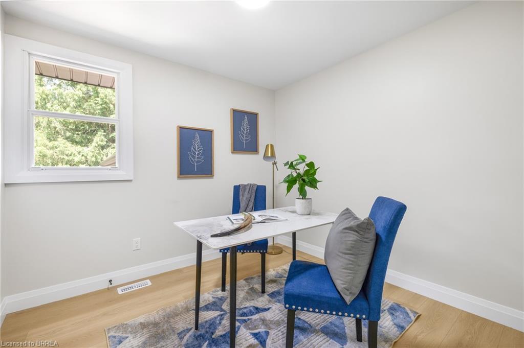 9 Ventnor Court, Brantford, ON - Indoor Photo Showing Office