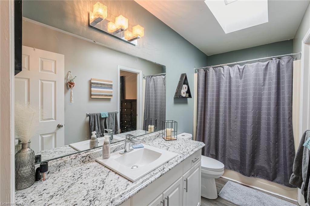 57 Thompson Drive, Port Dover, ON - Indoor Photo Showing Bathroom
