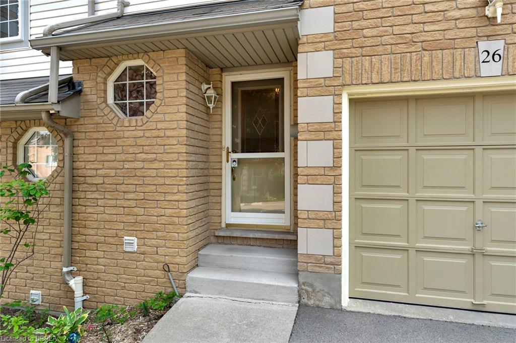 26-31 Moss Boulevard, Dundas, ON - Outdoor