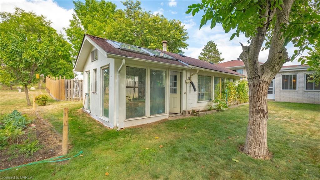 90 North Park Street, Brantford, ON - Outdoor