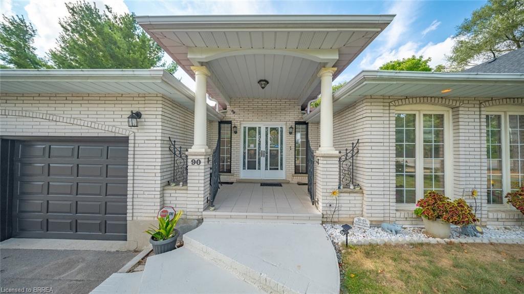 90 North Park Street, Brantford, ON - Outdoor