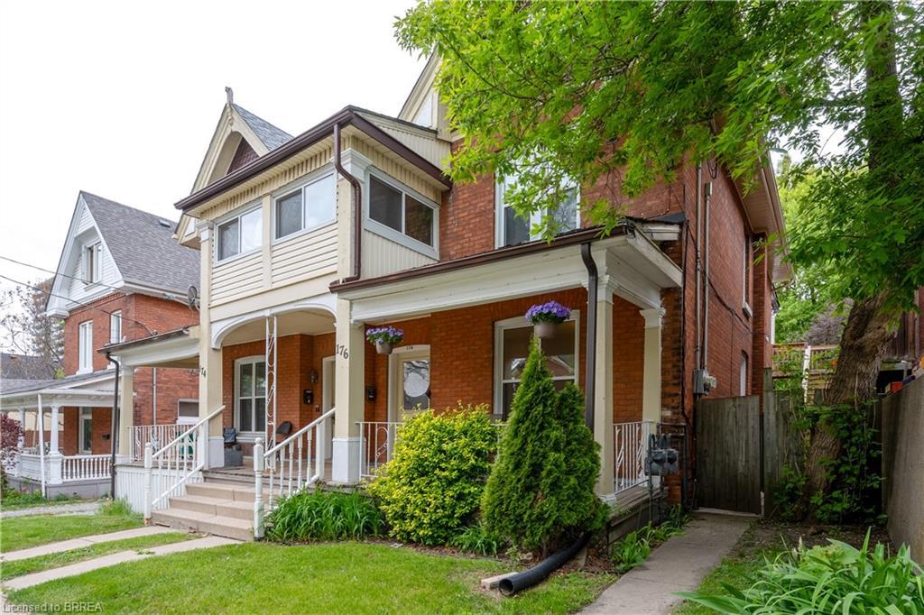 174-176 Darling Street, Brantford, ON