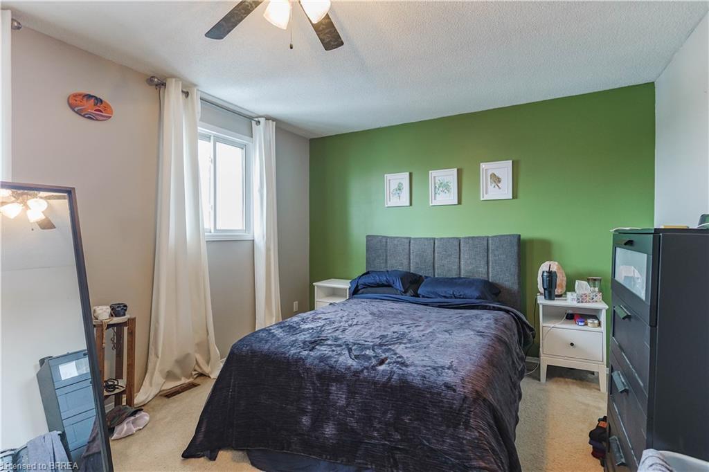 31-1115 Nellis Street, Woodstock, ON - Indoor Photo Showing Bedroom