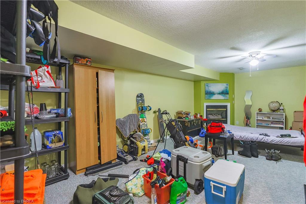 31-1115 Nellis Street, Woodstock, ON - Indoor