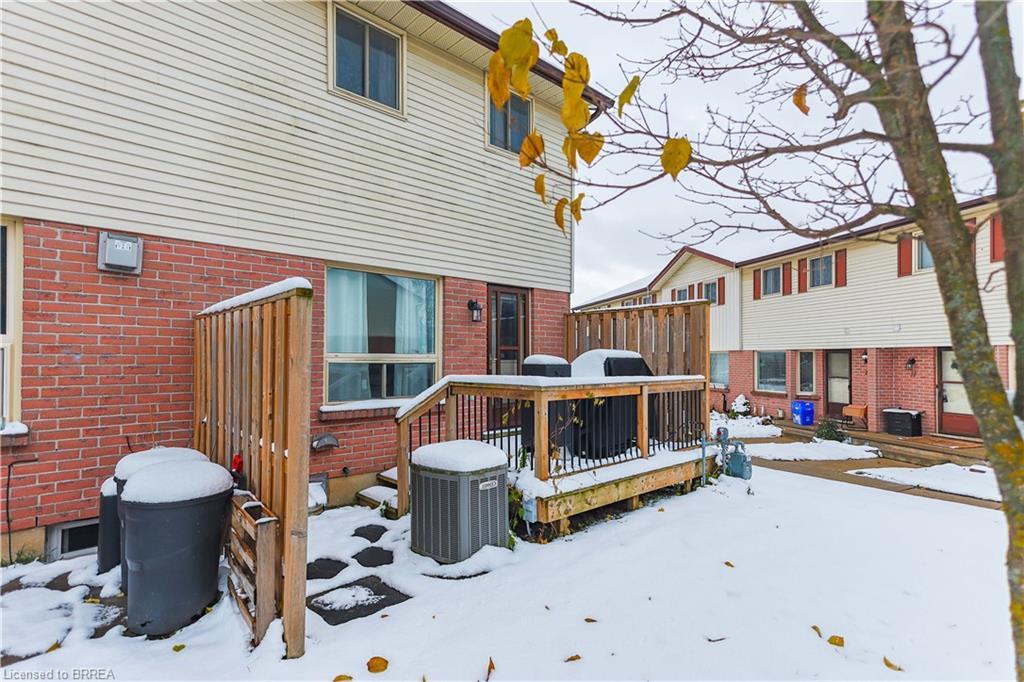 31-1115 Nellis Street, Woodstock, ON - Outdoor With Deck Patio Veranda With Exterior
