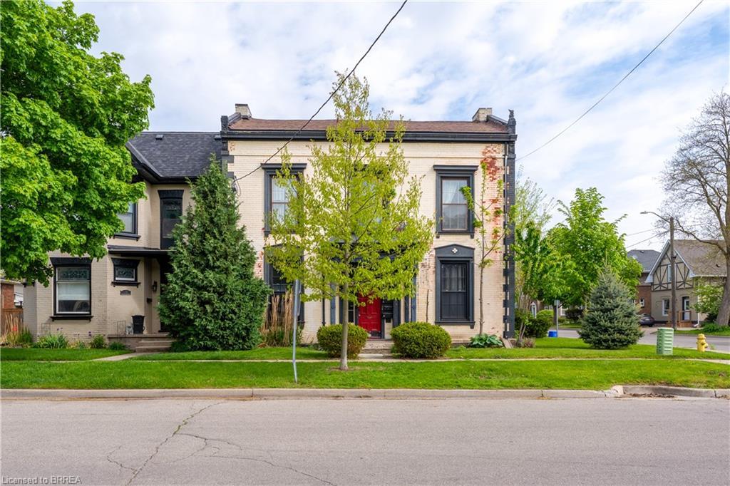 220 Nelson Street, Brantford, ON