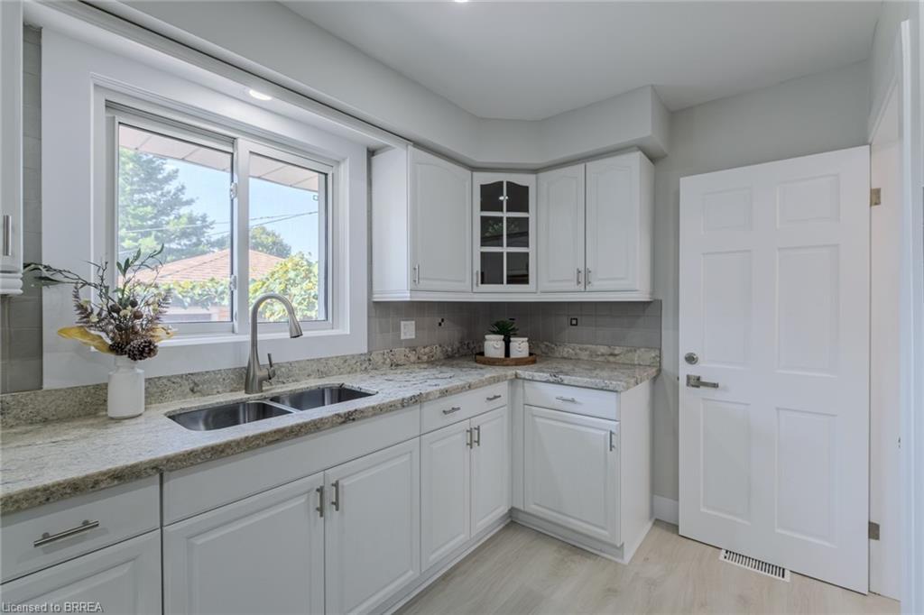 106 Wood Street, Brantford, ON - Indoor Photo Showing Kitchen With Double Sink