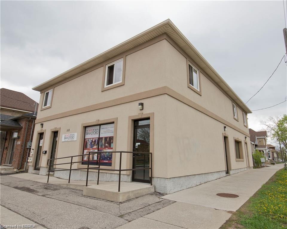 3-163 Market Street, Brantford, ON - Outdoor