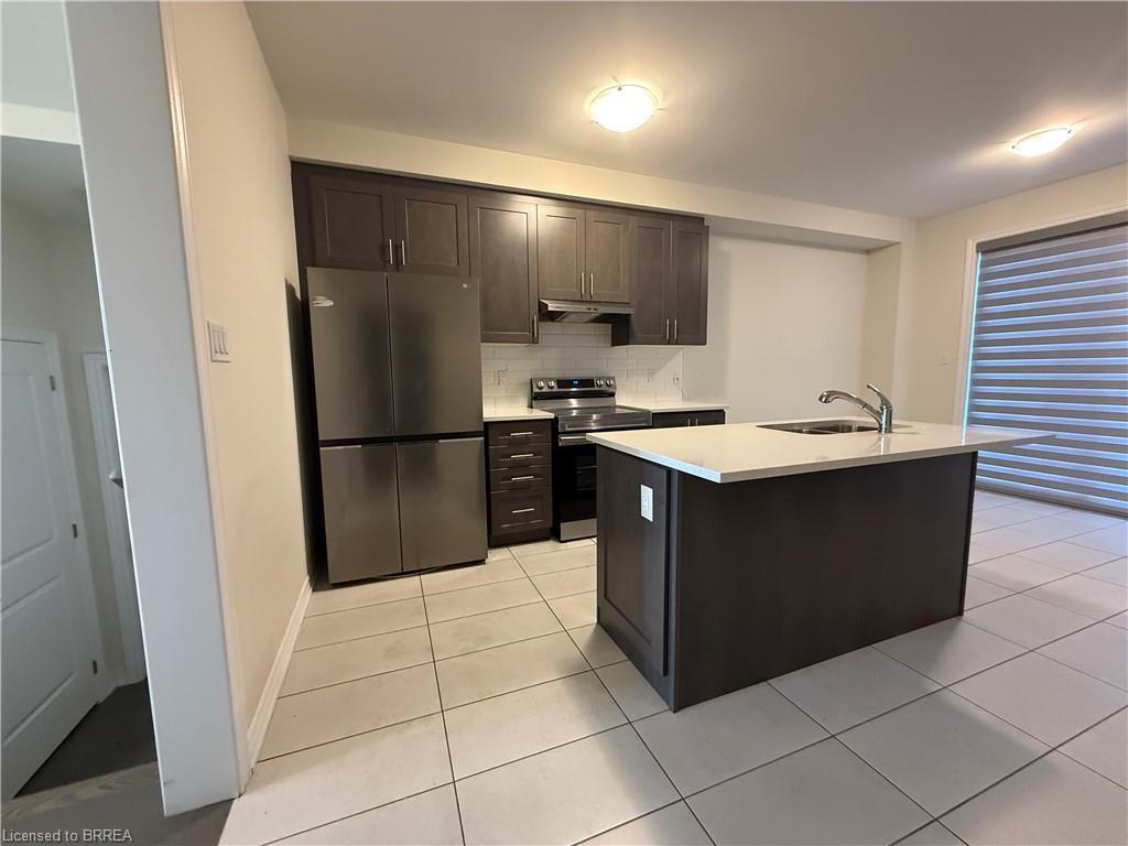 44 Eccleston Street, Brantford, ON - Indoor Photo Showing Kitchen