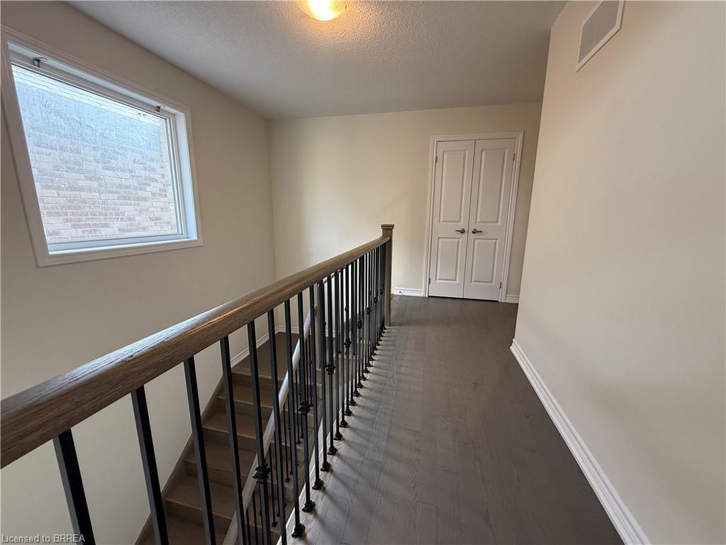 44 Eccleston Street, Brantford, ON - Indoor Photo Showing Other Room