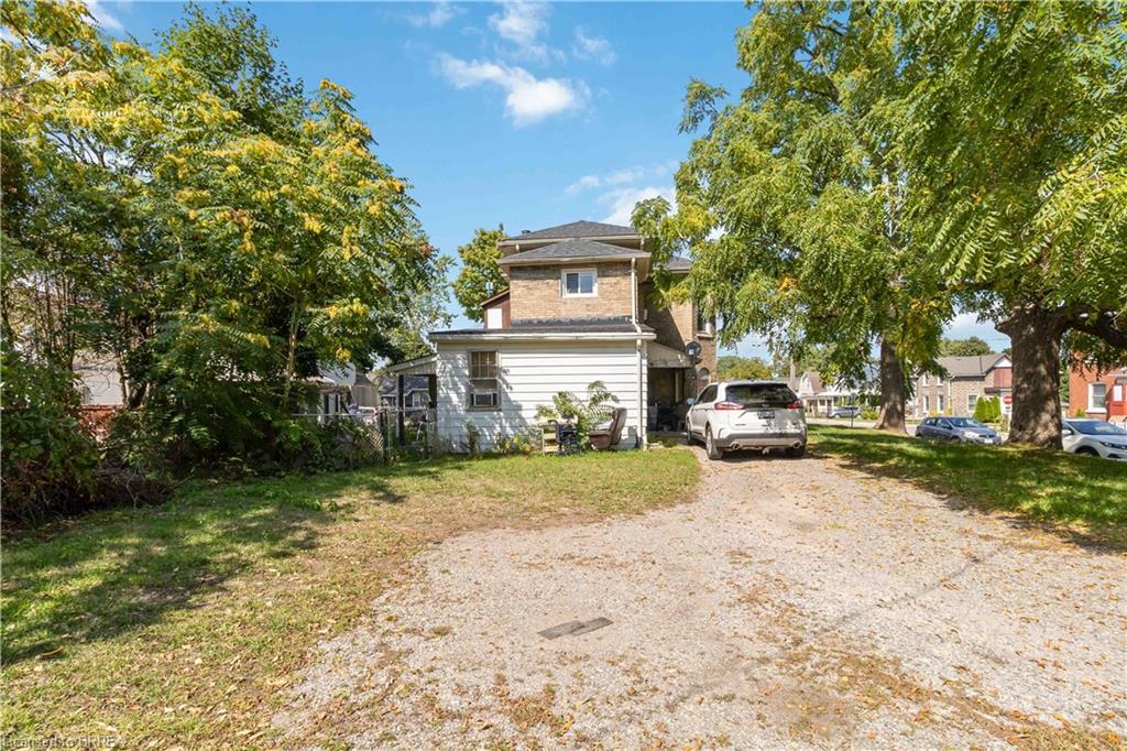 22 Park Avenue, Brantford, ON