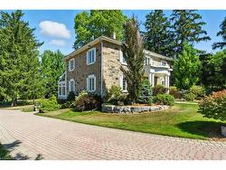 143 East River Road Paris, ON N3L 3E1