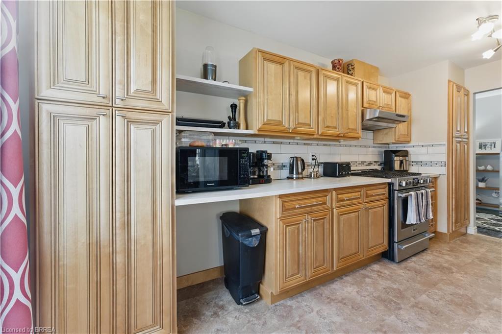 13 King William Street, St. George, ON - Indoor Photo Showing Kitchen