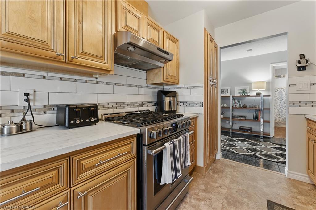 13 King William Street, St. George, ON - Indoor Photo Showing Kitchen