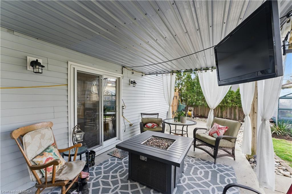 13 King William Street, St. George, ON - Outdoor With Deck Patio Veranda With Exterior