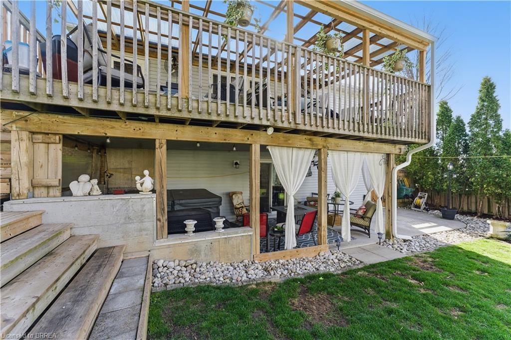 13 King William Street, St. George, ON - Outdoor With Deck Patio Veranda