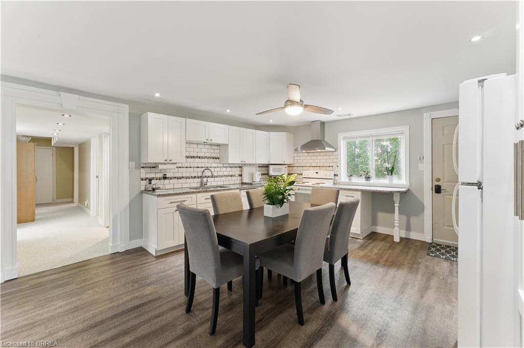 13 King William Street, St. George, ON - Indoor Photo Showing Dining Room