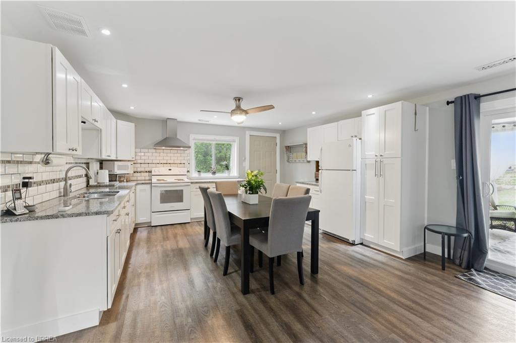 13 King William Street, St. George, ON - Indoor