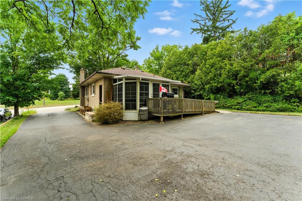 30 Main Street N, St. George, ON - Outdoor