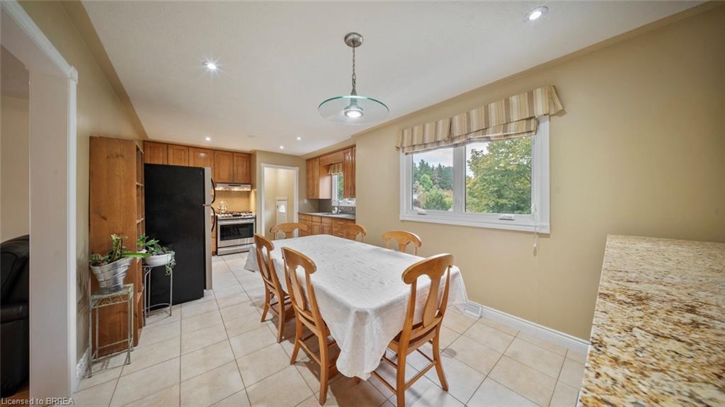 162 Victoria Street, Simcoe, ON - Indoor Photo Showing Dining Room