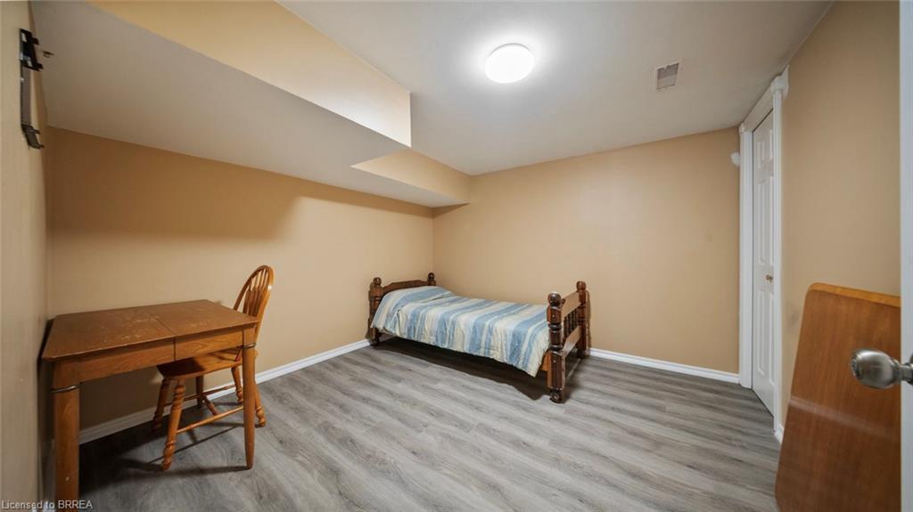 162 Victoria Street, Simcoe, ON - Indoor