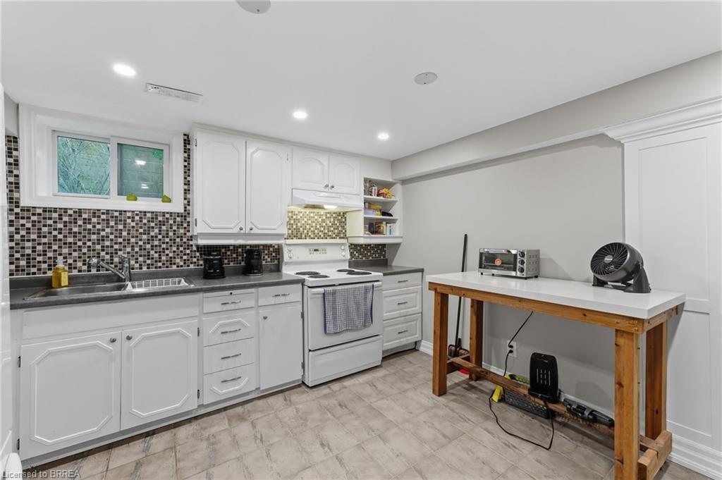 1314 Fisher Avenue, Burlington, ON - Indoor Photo Showing Kitchen With Double Sink
