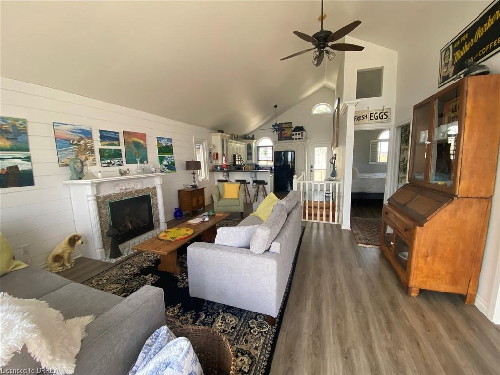 1034 South Coast Drive, Nanticoke, ON - Indoor Photo Showing Living Room With Fireplace
