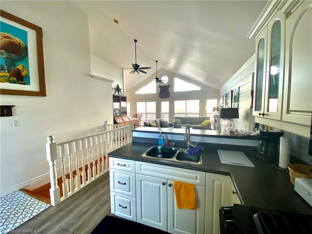 1034 South Coast Drive, Nanticoke, ON - Indoor