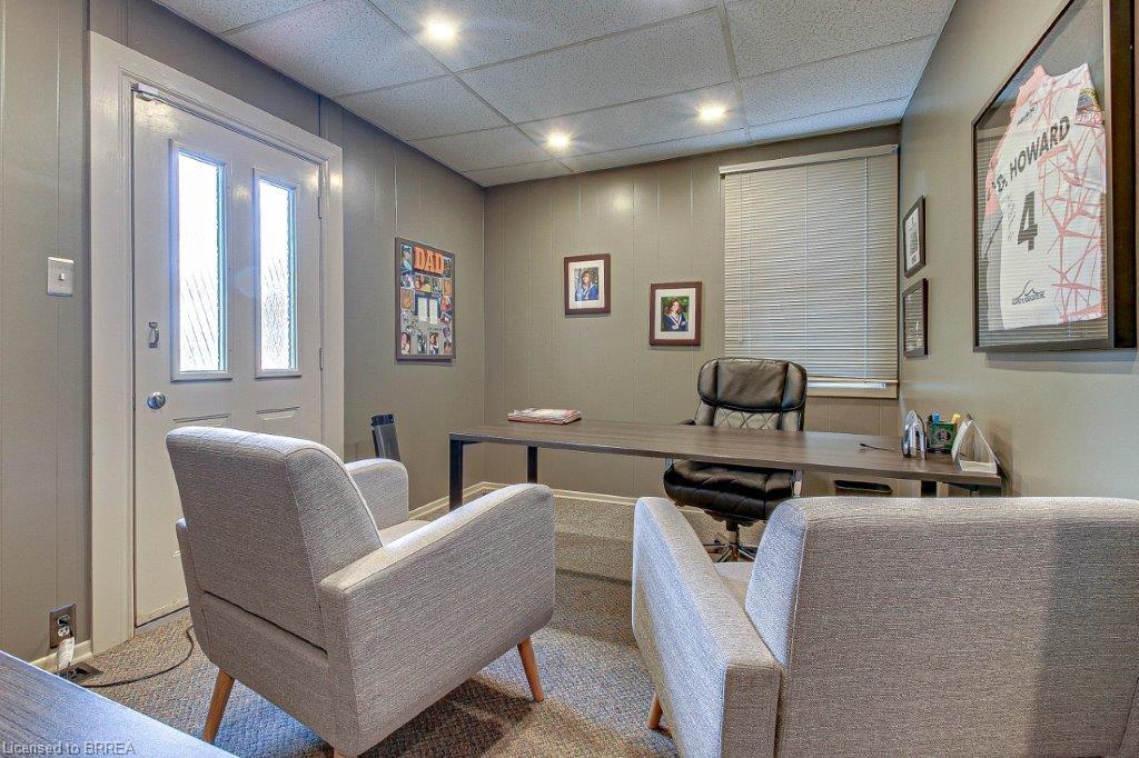 254 Brant Avenue, Brantford, ON