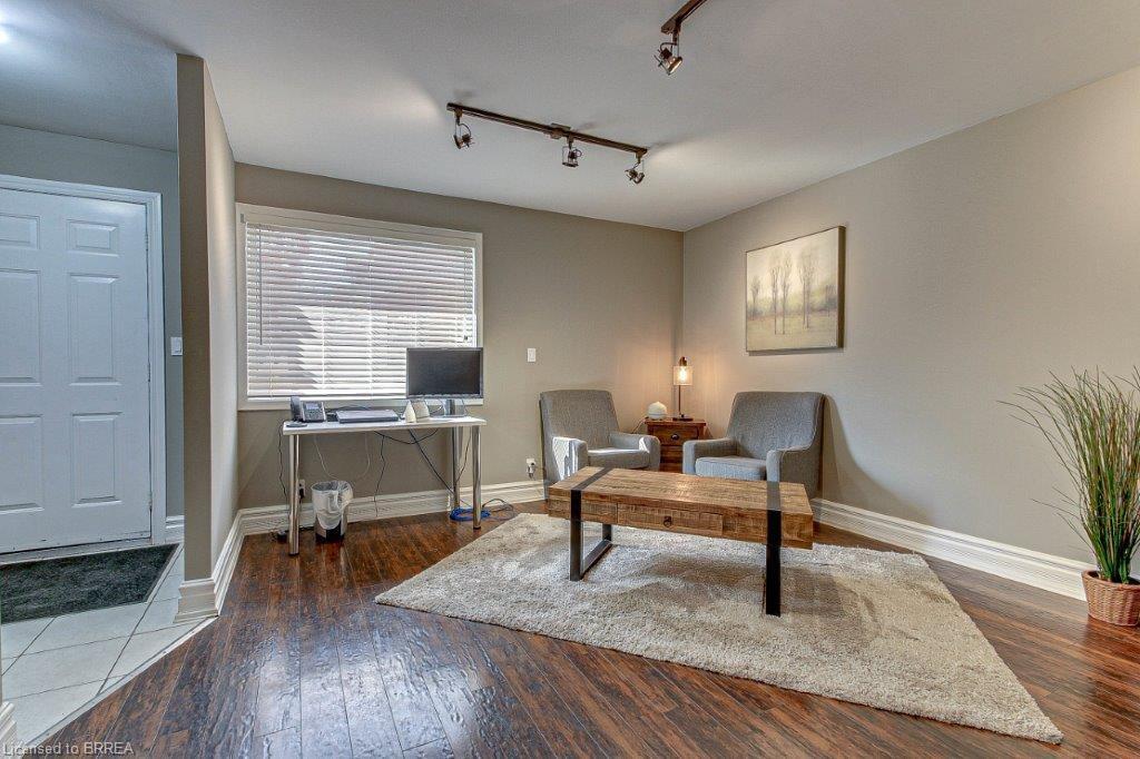 254 Brant Avenue, Brantford, ON