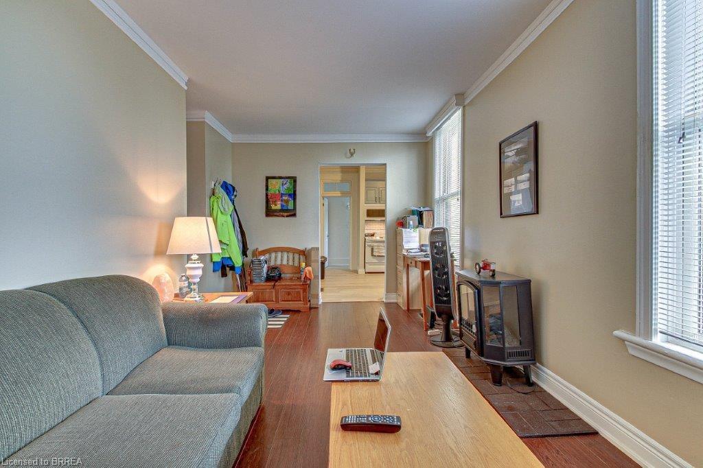 254 Brant Avenue, Brantford, ON