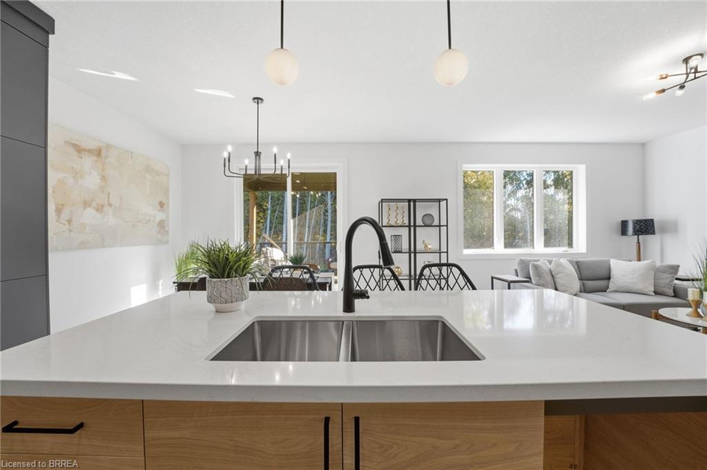 146 Vanrooy Trail, Waterford, ON - Indoor Photo Showing Kitchen With Double Sink
