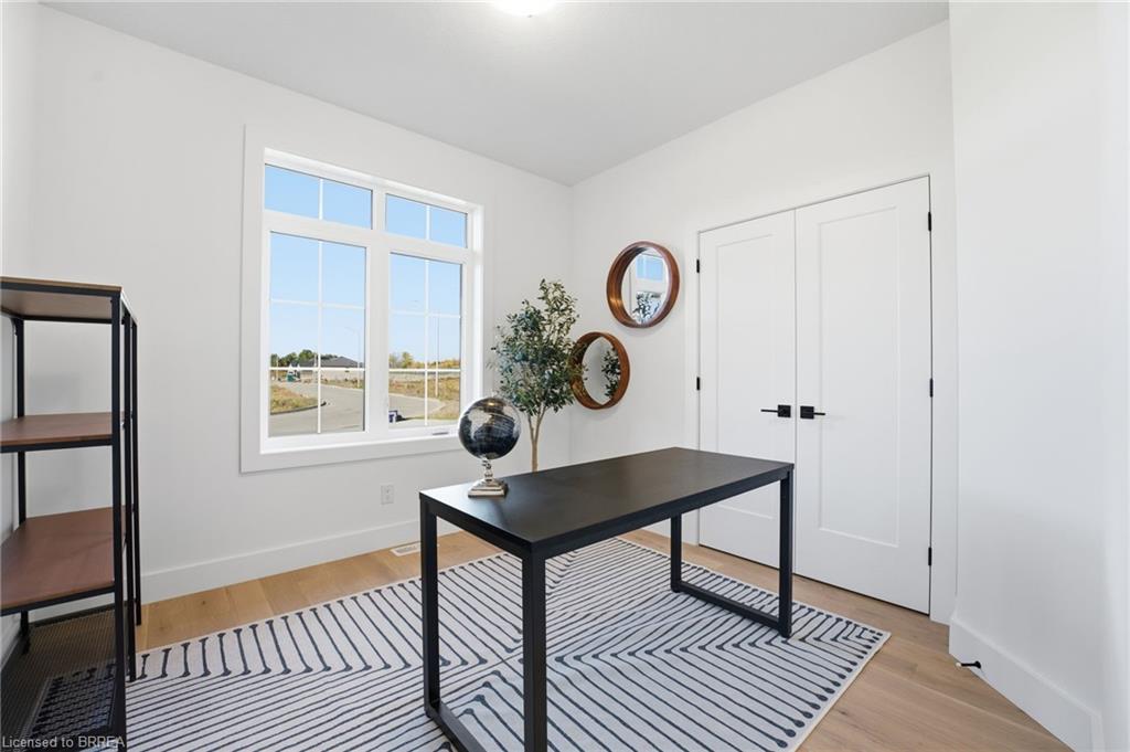 146 Vanrooy Trail, Waterford, ON - Indoor Photo Showing Other Room