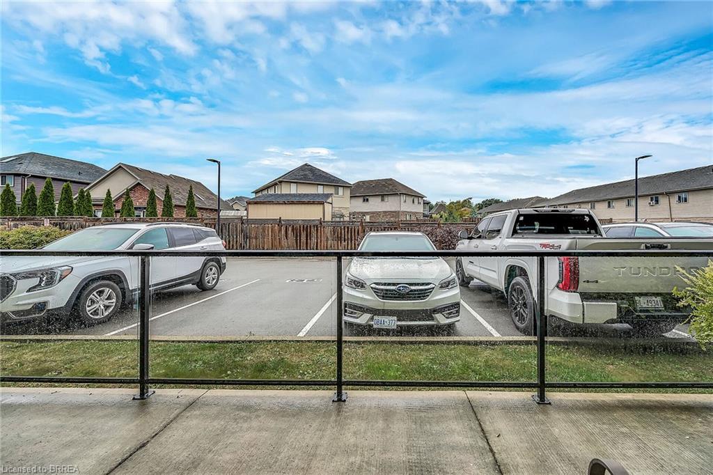 120 B-85 Morrell Street, Brantford, ON - Outdoor