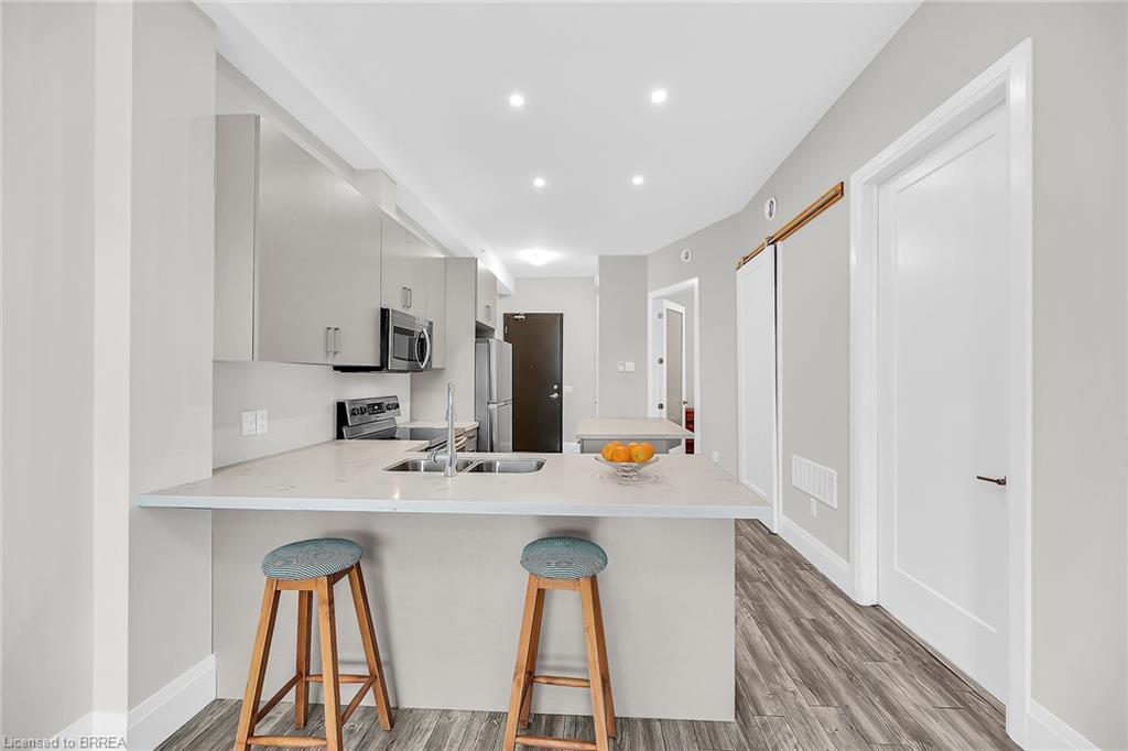 120 B-85 Morrell Street, Brantford, ON - Indoor Photo Showing Kitchen With Double Sink