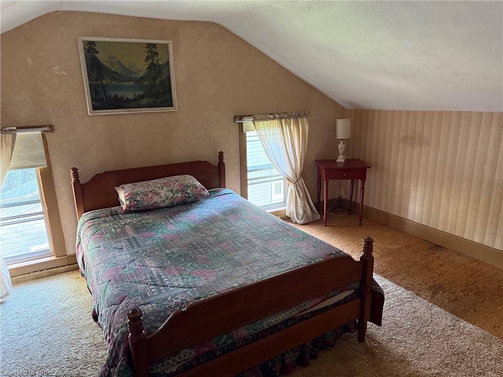 49 West River Street, Paris, ON - Indoor Photo Showing Bedroom