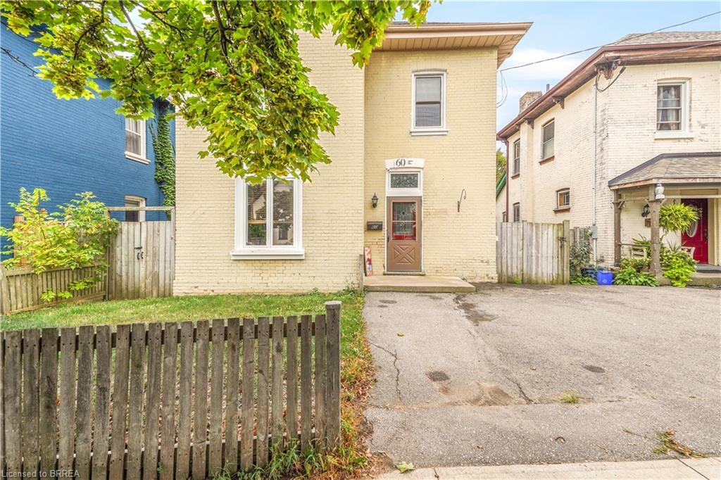 60 Terrace Hill Street, Brantford, ON - Outdoor