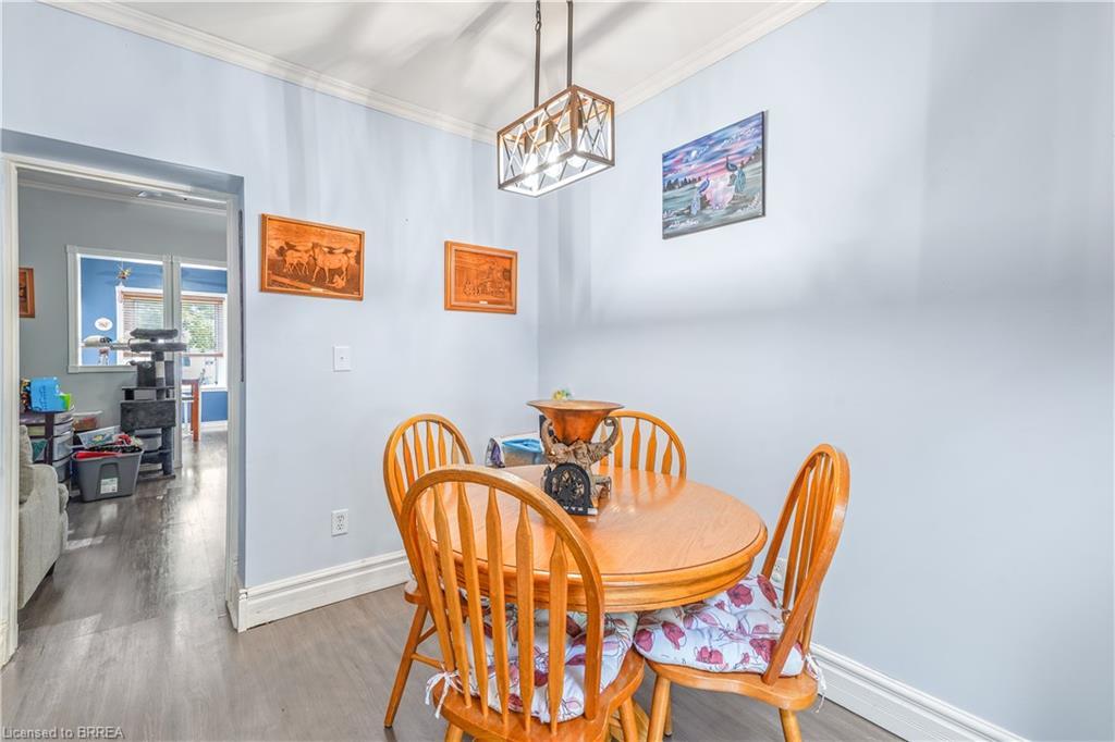60 Terrace Hill Street, Brantford, ON - Indoor Photo Showing Dining Room