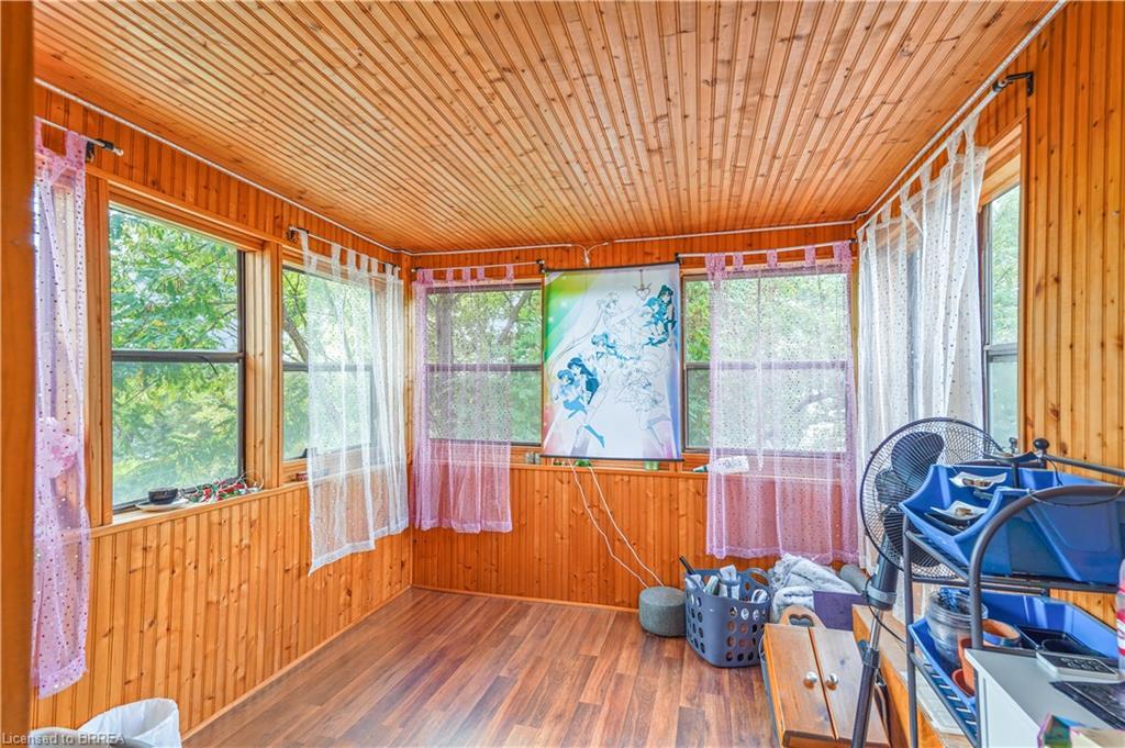 60 Terrace Hill Street, Brantford, ON - Indoor Photo Showing Other Room