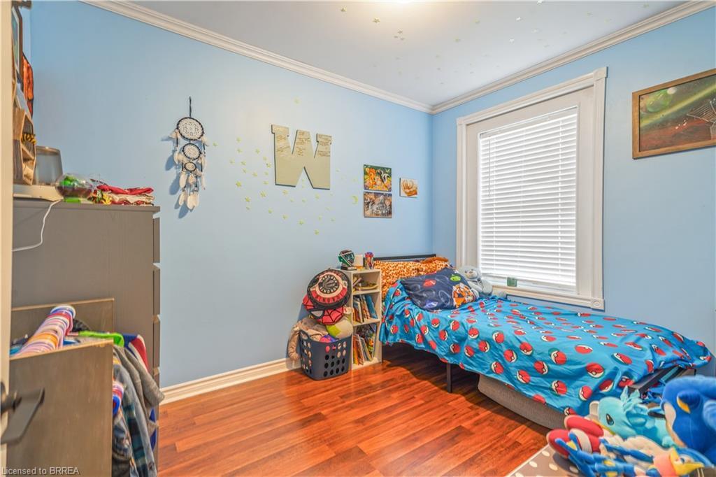 60 Terrace Hill Street, Brantford, ON - Indoor Photo Showing Bedroom