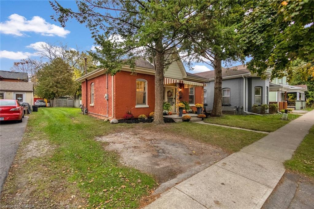 141 Alfred Street, Brantford, ON - Outdoor
